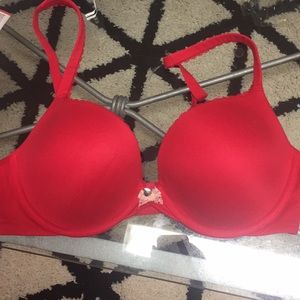 Body by Victoria push up bra